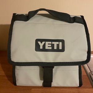YETI DAYTRIP LUNCH BAG